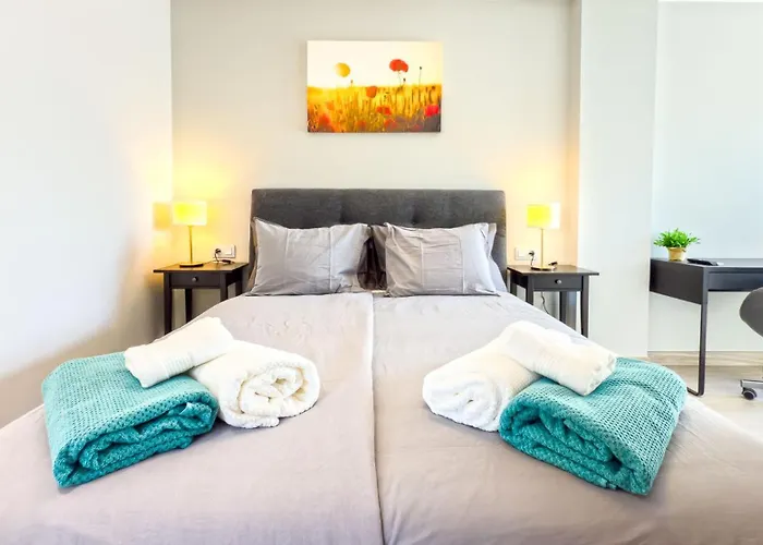 In With Fabulous Views Апартаменты