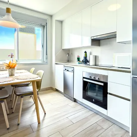 Апартаменты In With Fabulous Views Ла-Техита